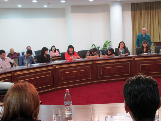 У молодёжи много вопросов к организаторам мероприятия. У молодёжи много вопросов к организаторам мероприятия.