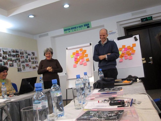 Семинар прошёл прекрасно, Энтони Фореман говорит прощальные слова. Семинар прошёл прекрасно, Энтони Фореман говорит прощальные слова.