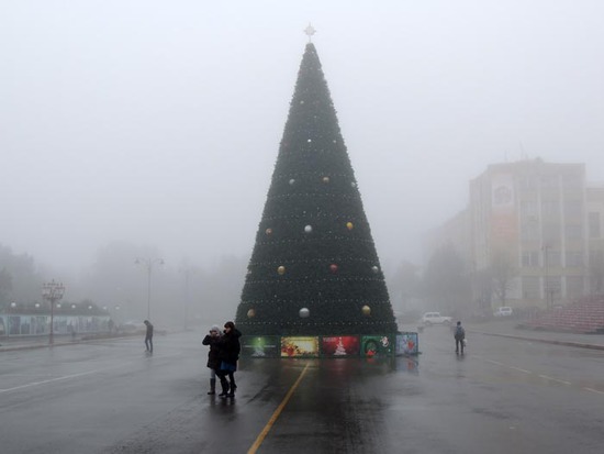 Главная ёлка Степанакерта. Главная ёлка Степанакерта.
