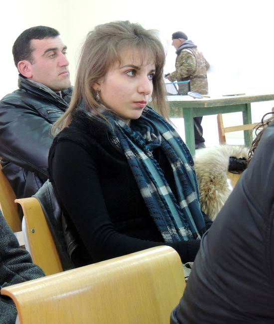 Виктория Петросян, член партии от Мартунинского района. Виктория Петросян, член партии от Мартунинского района.