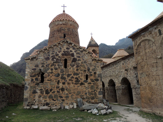 Западная часть монастыря. Западная часть монастыря.