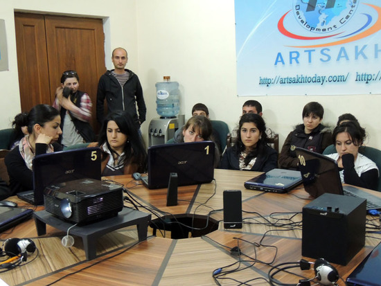 Есть о чём подумать... Есть о чём подумать...