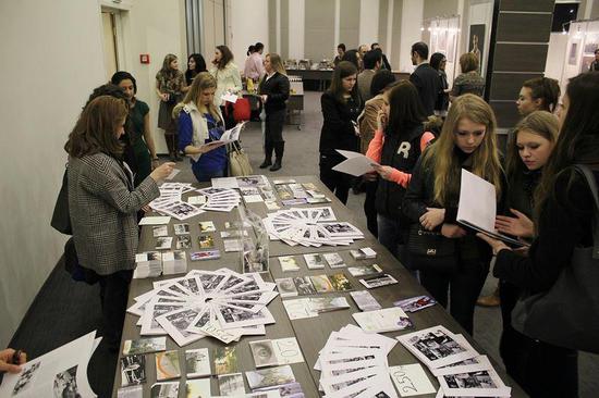 Фотовыставка работ Смбата Мелконяна. Подготовленные буклеты к выставке. Фотовыставка работ Смбата Мелконяна. Подготовленные буклеты к выставке.