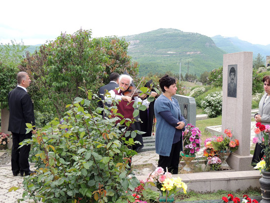 Скрипач Боря... Скрипач Боря...