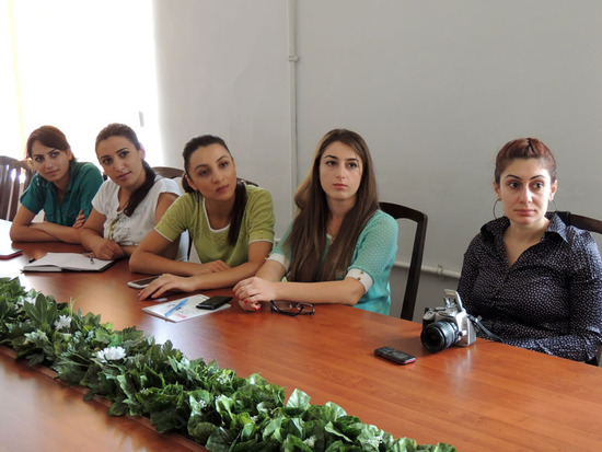 Второй день лекции о женственности и войне. Второй день лекции о женственности и войне.