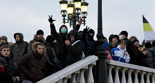 Участники митинга в память о Егоре Свиридове на Манежной площади в Москве, 11 декабря 2010 года. Фото Юрия Тимофеева, www.flickr.com/photos/yuri_timofeyev