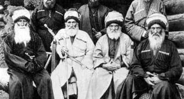 Старейшины Карачая в XIX веке. Фото с сайта http://ru.wikipedia.org