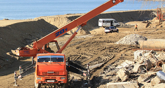 Строительные работы на мысе Видном, 30 января 2011 года. Фото "Кавказского узла"