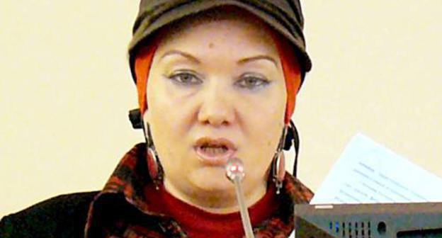 Председатель Совета еврейского общинного центра Волгограда Яэль Иоффе на пятой Международной научной конференции "Уроки Холокоста и Современная Россия: проблемы мемориализации". Санкт-Петербург, 5 октября 2011 г. Фото предоставлено Яэль Иоффе