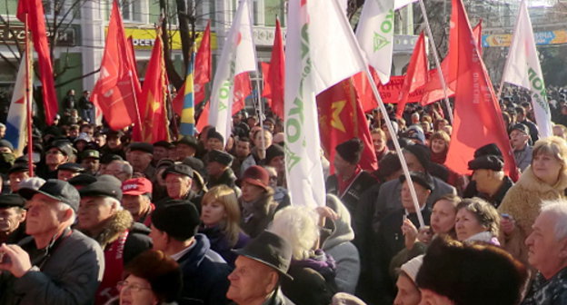 Участники акции против фальсификации выборов в Госдуму РФ. Краснодар, 10 декабря 2011 г. Фото Натальи Дорохиной для "Кавказского узла"