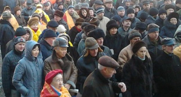 Митинг против фальсификации итогов выборов в Госдуму РФ в Астрахани. 24 декабря 2010 года. Фото Елены Гребенюк для "Кавказского узла"
