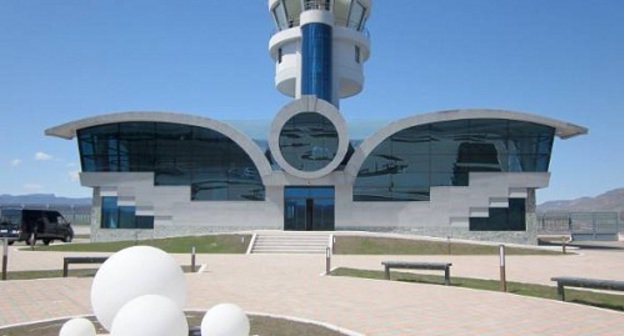Терминал аэропорта в Степанакерте. 28 сентября 2011 года. Фото Алвард Григорян для "Кавказского узла"
