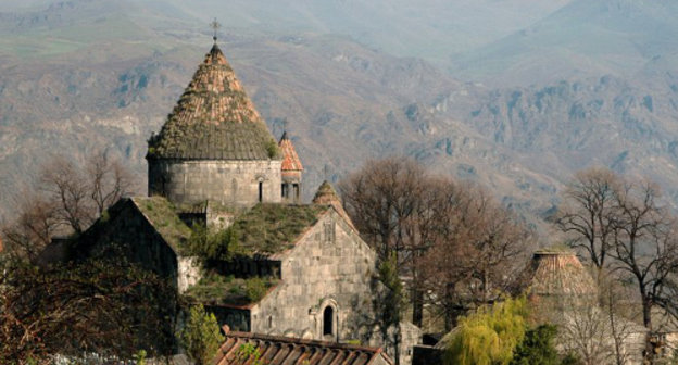 Армения, монастырь Санаин. Май 2011 г. Фото: asketic-travel.livejournal.com