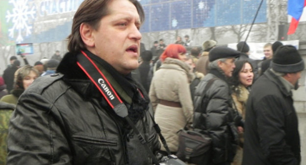 Оппозиционер Андрей Куприков, сопредседатель волгоградского отделения партии "Деловая Россия", на митинге «За честные выборы». Волгоград, 24 декабря 2011 г. Фото: Информационное агентство "Город героев", http://gg34.ru