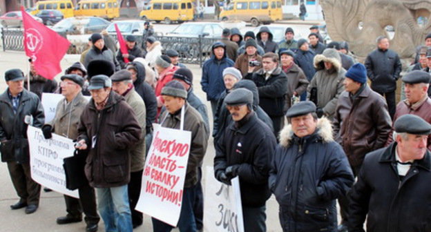 Элиста, Калмыкия, 24 декабря 2011 г. Митинг протеста против результатов выборов в Госдуму РФ. Фото Данары Чурюмовой для "Кавказского узла"