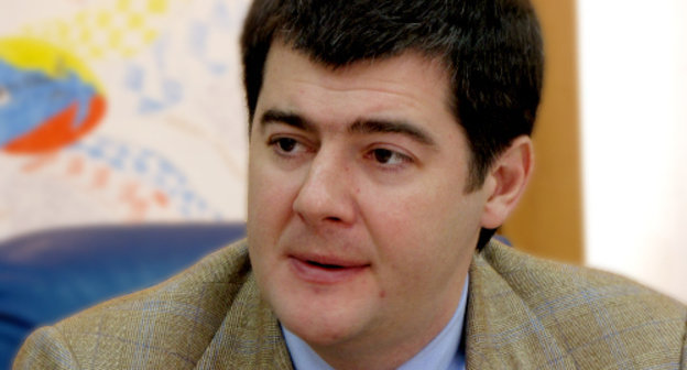 Владимир Кирсанов, возглавляющий рабочую группу Общественной палаты Ростовской области по обеспечению контроля на выборах президента РФ. Ростов-на-Дону, 3 февраля 2012 г. Фото Натальи Баженовой для "Кавказского узла"
