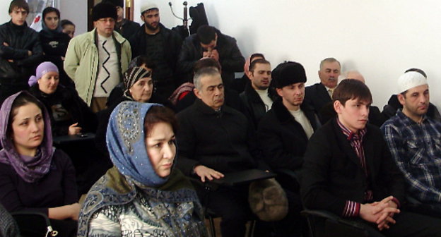 Магас, 17 февраля 2012 г. Встреча индивидуальных предпринимателей с представителями госструктур в бизнес-инкубаторе Ингушетии. Фото Малики Бацаевой для "Кавказского узла"