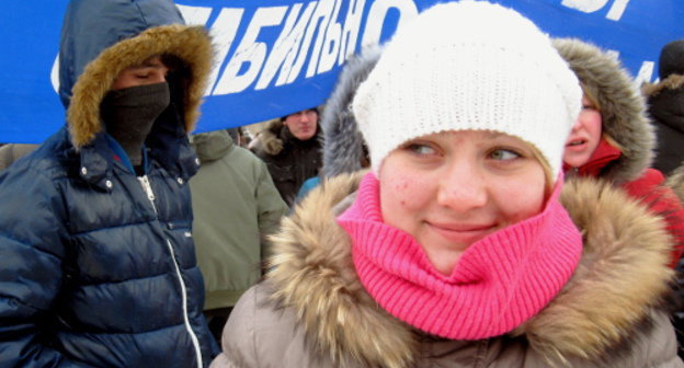 Студенты на митинге в поддержку Путина. Волгоград, 18 февраля 2012 г. Фото Вячеслава Ященко для "Кавказского узла"