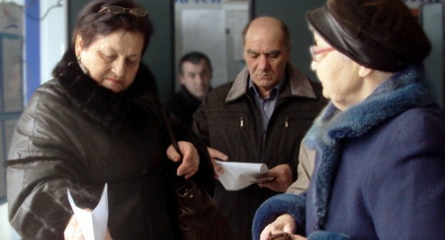 Выборы президента РФ 4 марта 2012 г. Голосование на избирательном участке № 252 во Владикавказе. Фото Эммы Марзоевой для "Кавказского узла"