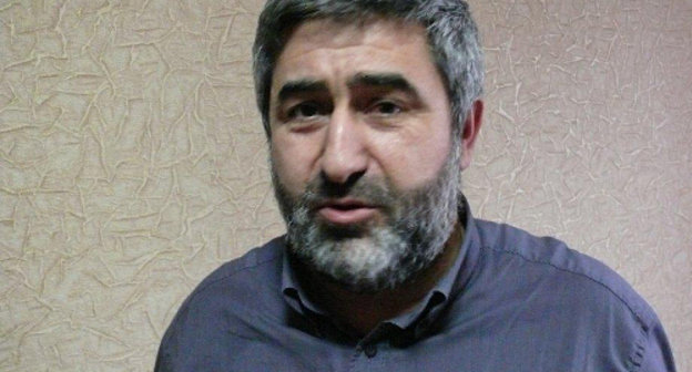 Руководитель коллегии адвокатов "Кавказ"  Магомед Гучучалиев на пресс-конференции, посвященной расследованию убийства Омара Сагидмагомедова. Дагестан, Махачкала, 29 февраля 2012 г. Фото Ахмеда Магомедова для "Кавказского узла"