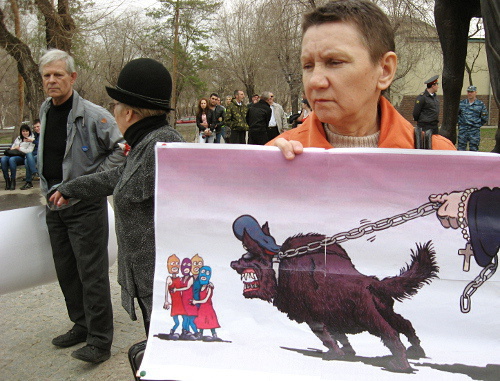 Волгоград, 7 апреля 2012 г. Пикет в защиту активисток группы Pussy Riot. Фото Вячеслава Ященко для "Кавказского узла"