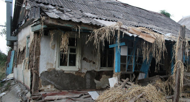 Краснодарский край, Крымск, 13 июля 2012 г. Саманный дом, разрушенный наводнением. Фото Никиты Серебрянникова для "Кавказского узла"