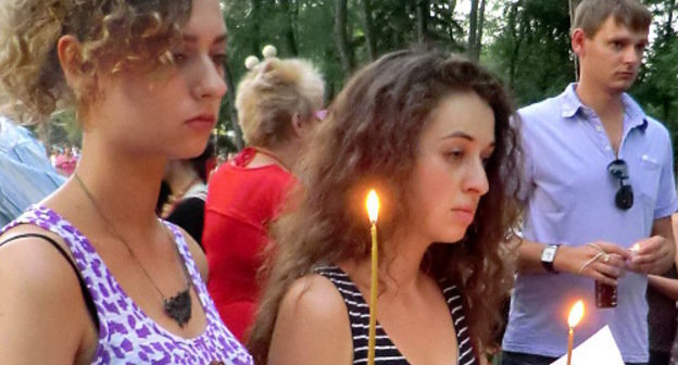  Краснодар, 15 июля 2012 г. Акция, посвященная памяти жертв наводнения. Фото Натальи Дорохиной для "Кавказского узла"