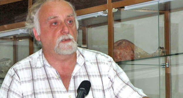 Григорий Илугдин во время VII Международная конференция "Уроки Холокоста и современная Россия". Ростов-на-Дону, 12 августа 2012 г. Натальи Баженовой для "Кавказского узла"