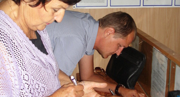 Галина Тихенко и  Николай Беликов в мировом суде Волжского. 21 августа 2012 года. Фото Татьяны Филимоновой для "Кавказского узла" 