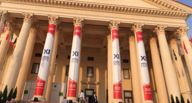 Международный инвестиционнй форум открылся в Сочи. 21 сентября 2012 г. Фото Светланы Кравченко для "Кавказского узла"
Международный инвестиционнй форум открылся в Сочи. 21 сентября 2012 г. Фото Светланы Кравченко для "Кавказского узла"