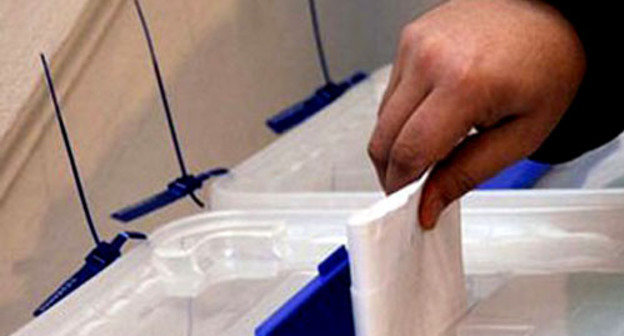 Урна для голосования. Фото http://www.1news.az/ Урна для голосования. Фото http://www.1news.az/