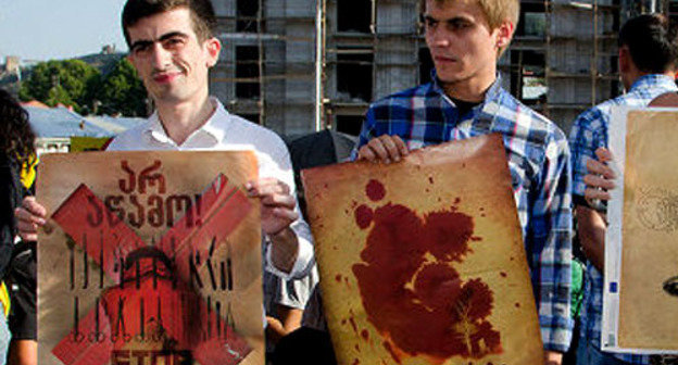 Акция протеста против насилия в тюрьмах Грузии. Фото: Александр Имедашвили, NEWSGEORGIA
Акция протеста против насилия в тюрьмах Грузии. Фото: Александр Имедашвили, NEWSGEORGIA