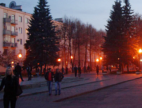 На улицах Кемерово. Фото: Игорь Дергоусов, http://dergousov.ucoz.ru На улицах Кемерово. Фото: Игорь Дергоусов, http://dergousov.ucoz.ru