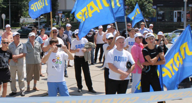 Митинг ЛДПР в Краснодаре, 13 июня 2012 г. Фото Никиты Серебрянникова для "Кавказского узла"
