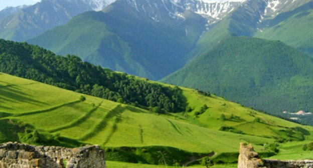 Горы Ингушетии. Фото http://commons.wikimedia.org Горы Ингушетии. Фото http://commons.wikimedia.org
