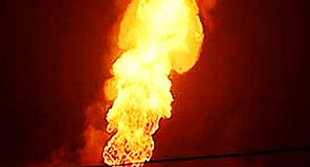 Возгорание на газопроводе. Фото: http://www.donnews.ru Возгорание на газопроводе. Фото: http://www.donnews.ru