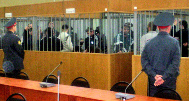 Подсудимые по делу о нападении на Нальчик в зале суда. Фото Людмилы Маратовой для "Кавказского узла" Подсудимые по делу о нападении на Нальчик в зале суда. Фото Людмилы Маратовой для "Кавказского узла"