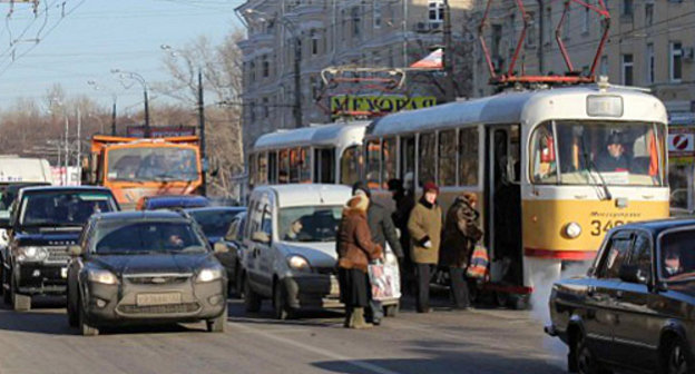 Трамвайная остановка в Москве. Фото: http://proboknet.livejournal.com