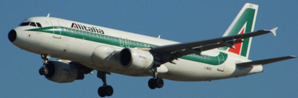 Аэробус А320 компании Alitalia. Фото: jmiguel rodriguez, http://www.flickr.com/photos/jmiguel Аэробус А320 компании Alitalia. Фото: jmiguel rodriguez, http://www.flickr.com/photos/jmiguel
