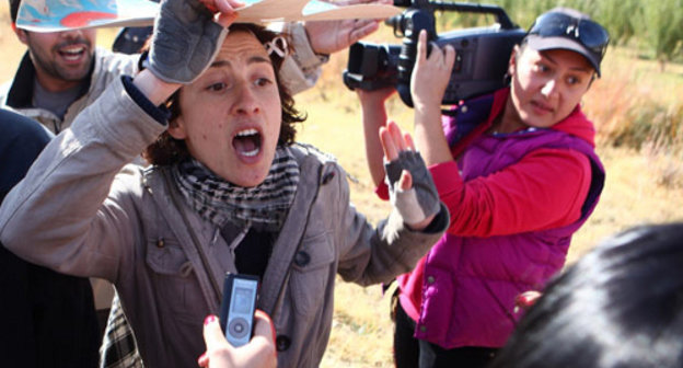 Акция протеста экологов в Хосровском заповеднике. Армения, 5 ноября 2012 г. Фото: © PanARMENIAN Photo/Hrant Khachatryan Акция протеста экологов в Хосровском заповеднике. Армения, 5 ноября 2012 г. Фото: © PanARMENIAN Photo/Hrant Khachatryan