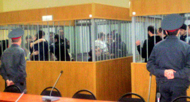 Подсудимые по делу о нападении на Нальчик в зале суда. Фото Людмилы Маратовой для "Кавказского узла" Подсудимые по делу о нападении на Нальчик в зале суда. Фото Людмилы Маратовой для "Кавказского узла"