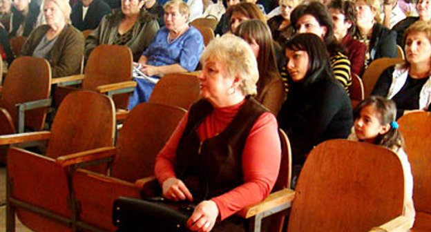 Конференция, посвященная программе "Переселение соотечественников", в Армавире, армения, 2009 г. Фото: http://arm.rs.gov.ru Конференция, посвященная программе "Переселение соотечественников", в Армавире, армения, 2009 г. Фото: http://arm.rs.gov.ru