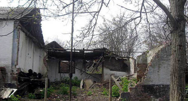Разрушенный дом в Грозном, Чечня, 2010 г. Фото: http://greedyspeedy.livejournal.com Разрушенный дом в Грозном, Чечня, 2010 г. Фото: http://greedyspeedy.livejournal.com
