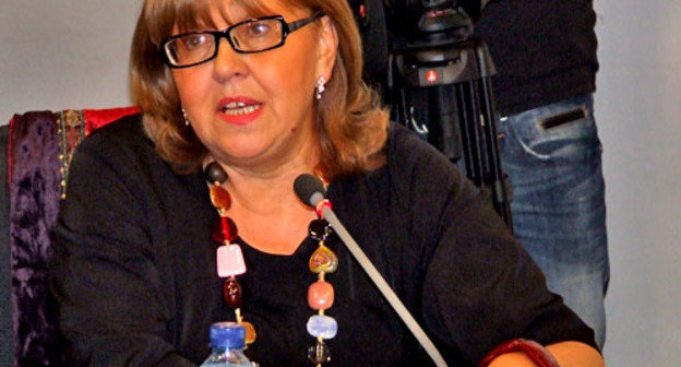 Тамара Уджуху во время видеомоста "Грузино-литовские исторические связи и современные реалии". Тбилиси, 4 декабря 2012 г. Фото Эдиты Бадасян для "Кавказского узла" Тамара Уджуху во время видеомоста "Грузино-литовские исторические связи и современные реалии". Тбилиси, 4 декабря 2012 г. Фото Эдиты Бадасян для "Кавказского узла"