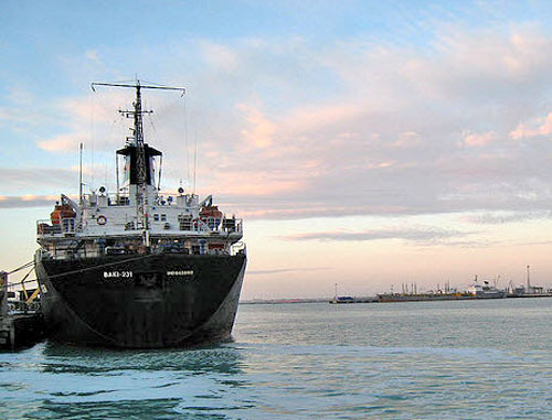 Каспийское море возле Ирана. Фото: Monnaka, http://www.flickr.com Каспийское море возле Ирана. Фото: Monnaka, http://www.flickr.com