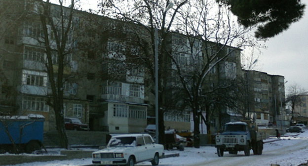 Жилые дома по улице В. Сарояна в Степанакерте, Нагорный Карабах, декабрь 2012 г. Фото Алвард Григорян для "Кавказского узла" Жилые дома по улице В. Сарояна в Степанакерте, Нагорный Карабах, декабрь 2012 г. Фото Алвард Григорян для "Кавказского узла"