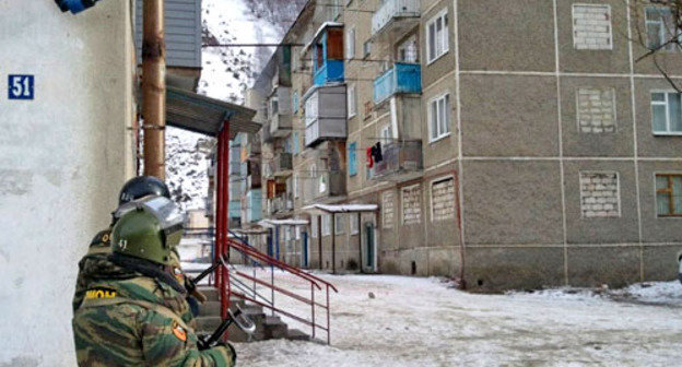 Спецоперация в Тырныаузе. Кабардино-Балкария, 16 января 2012 г. Фото: министерство внутренних дел по Кабардино-Балкарии, http://07.mvd.ru Спецоперация в Тырныаузе. Кабардино-Балкария, 16 января 2012 г. Фото: министерство внутренних дел по Кабардино-Балкарии, http://07.mvd.ru
