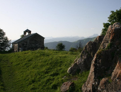 Южная Осетия, Цхинвальский район, храм Святого Георгия у села Джер. Фото: ИА "Рес"/Лана Парастаева, http://cominf.org