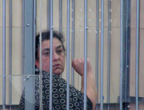 Обвиняемая Валентина Лебедева была отпущена из-под стражи в зале суда. Фото: Евгений Малёнкин, http://malenkin.livejournal.com Обвиняемая Валентина Лебедева была отпущена из-под стражи в зале суда. Фото: Евгений Малёнкин, http://malenkin.livejournal.com