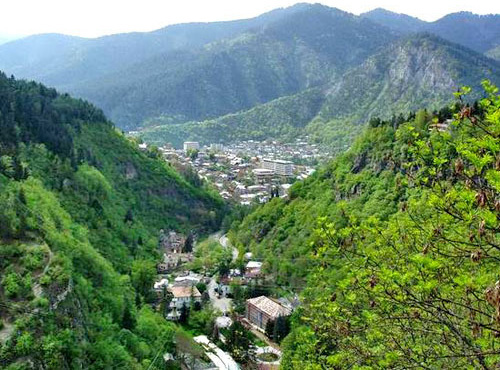 Курорт Боржоми. Грузия. Фото: Nika, EXOTOUR, http://commons.wikimedia.org Курорт Боржоми. Грузия. Фото: Nika, EXOTOUR, http://commons.wikimedia.org